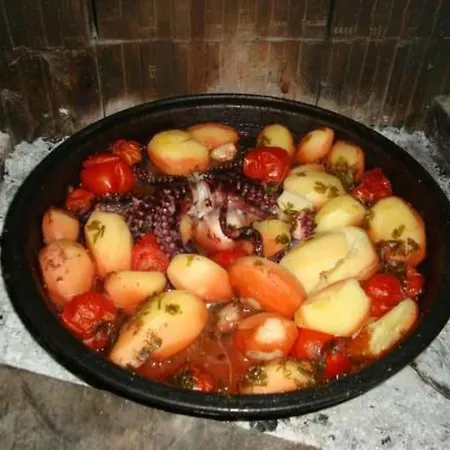 Rosa By Interhome Neviđane