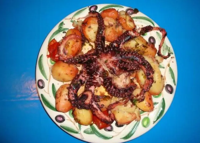 Rosa By Interhome Nevidane