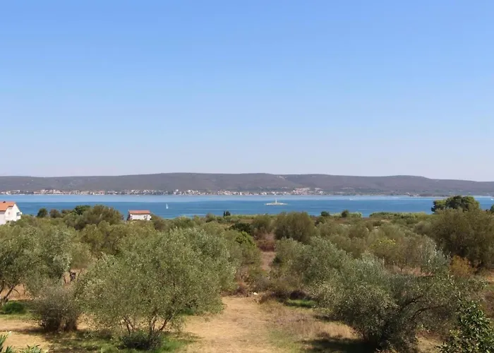 Апартаменты Rosa By Interhome *